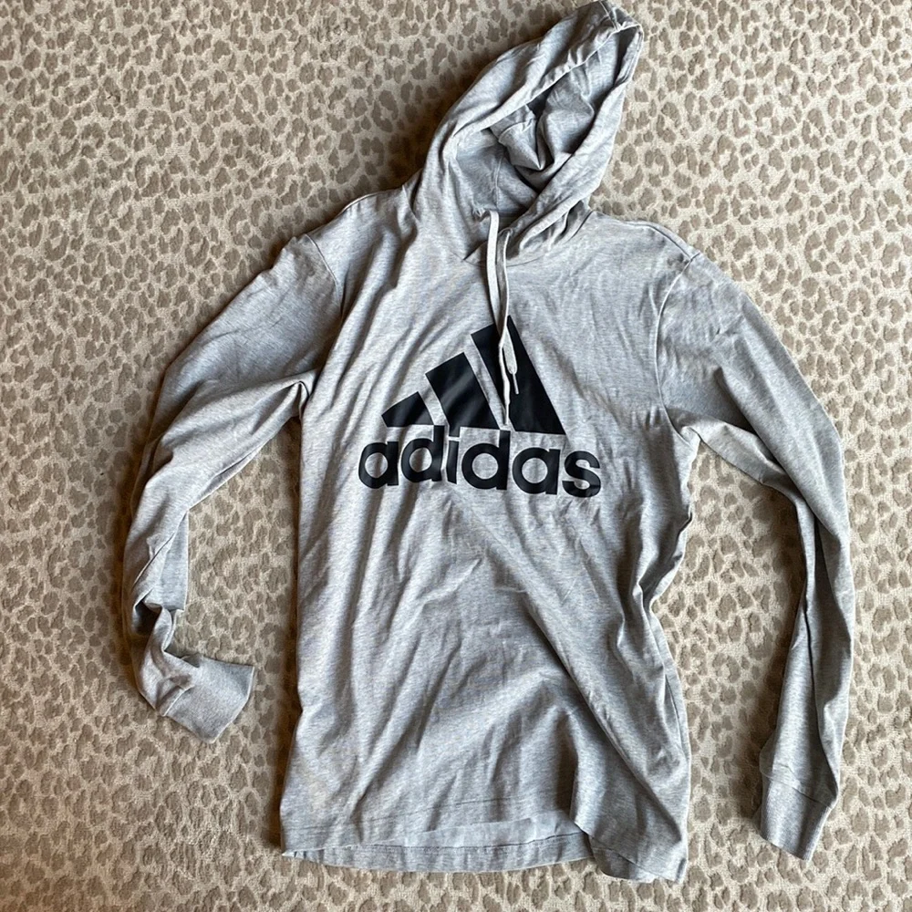 NWT Men’s Adidas Classic Grey Hoodie, size M